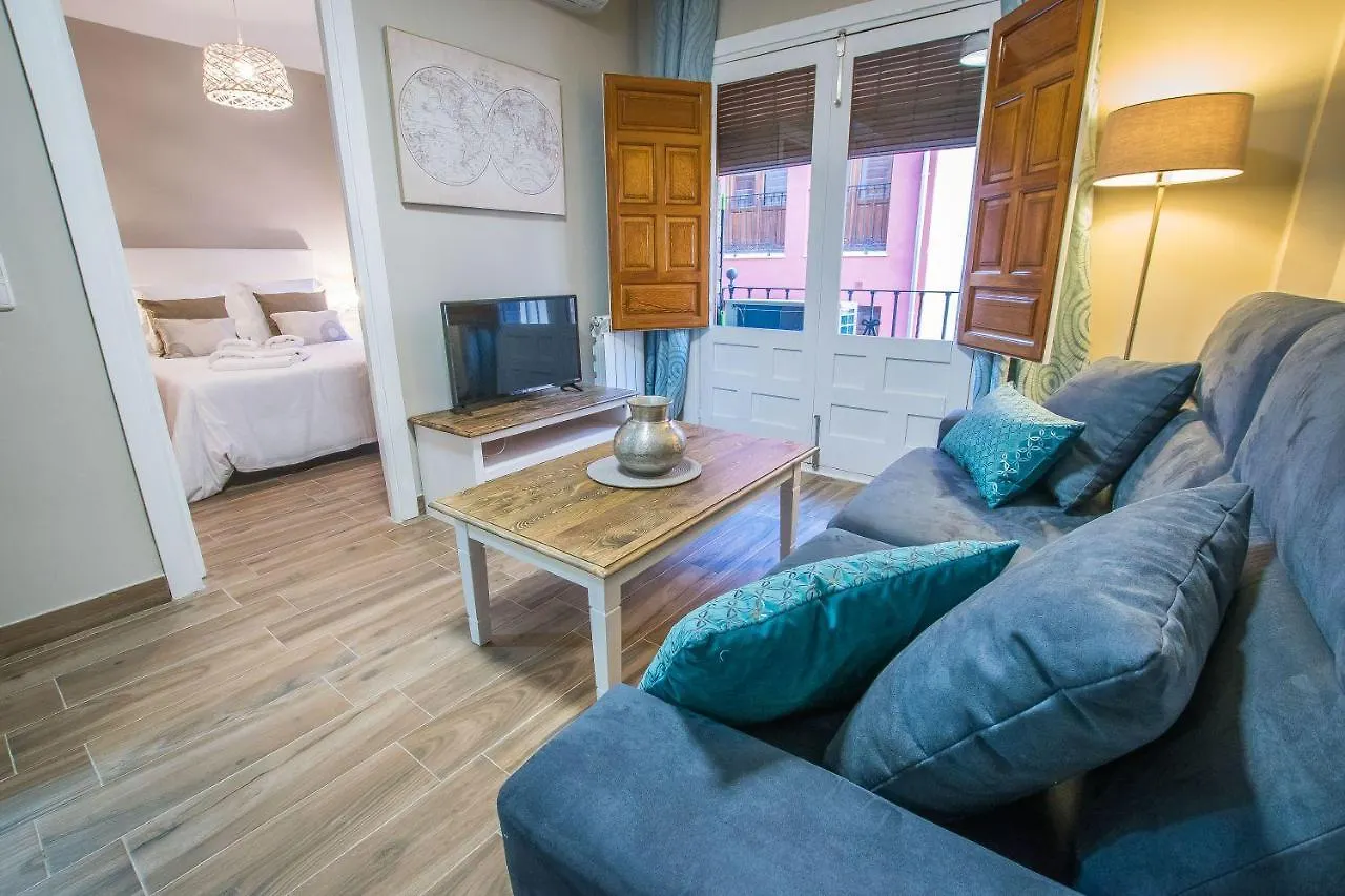 Ibericabeds Plaza Nueva Suite 21 Granada Spain